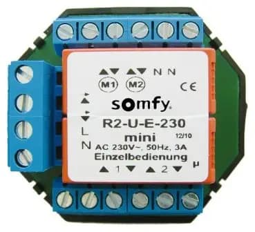 Somfy TR2-U-E-230 mini flush-mounted isolation relay for 2 drives (1822394)
